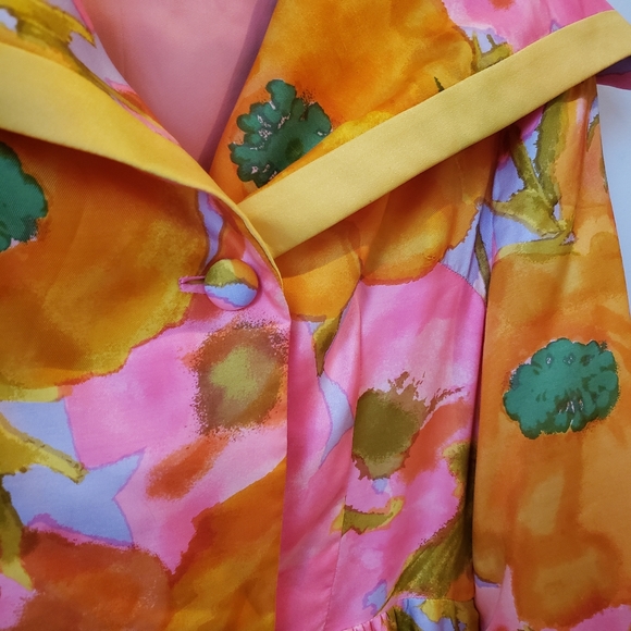 Vintage Dress - Picture 8 of 15